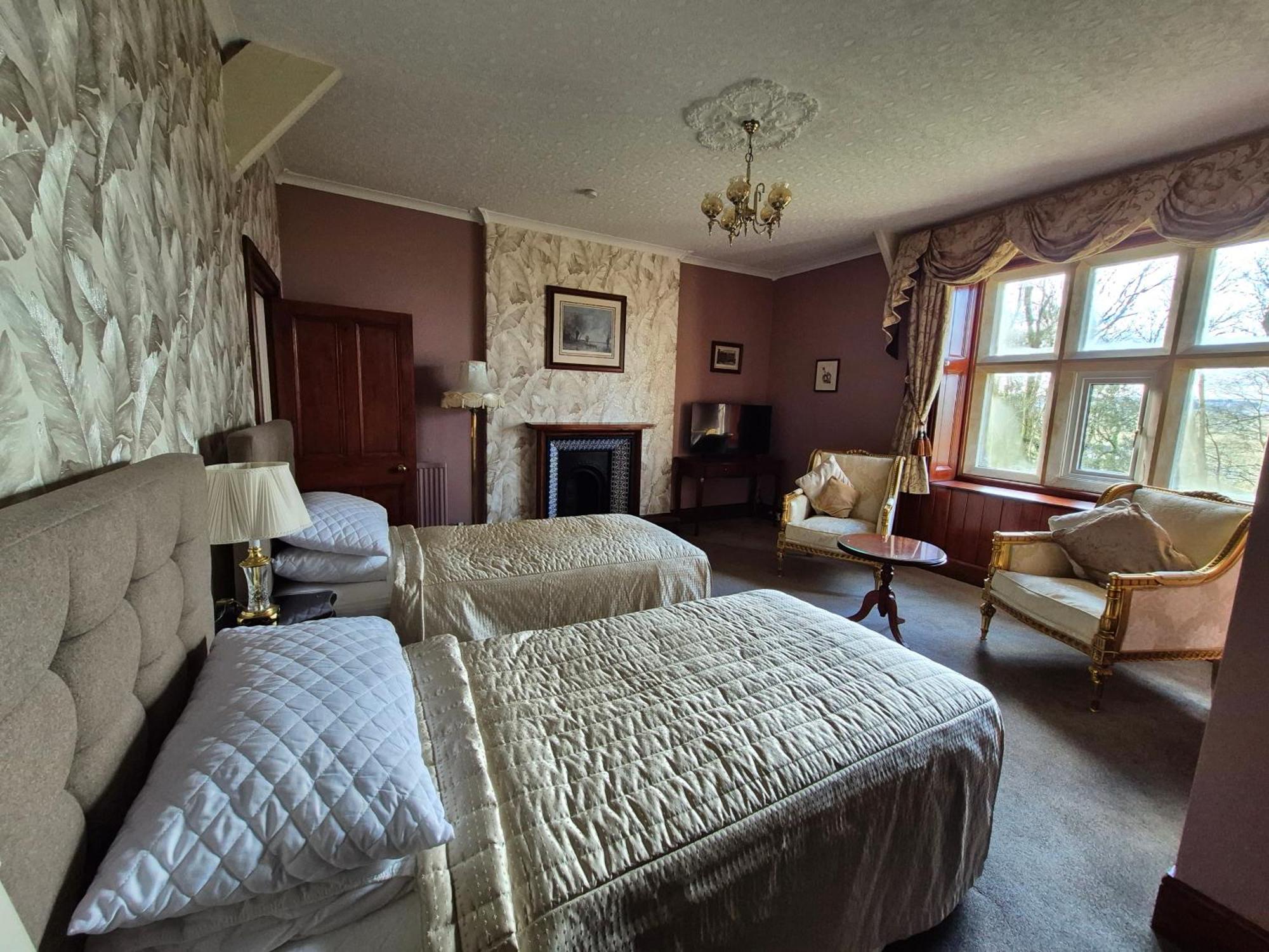 St David'S Guesthouse Haverfordwest Luaran gambar